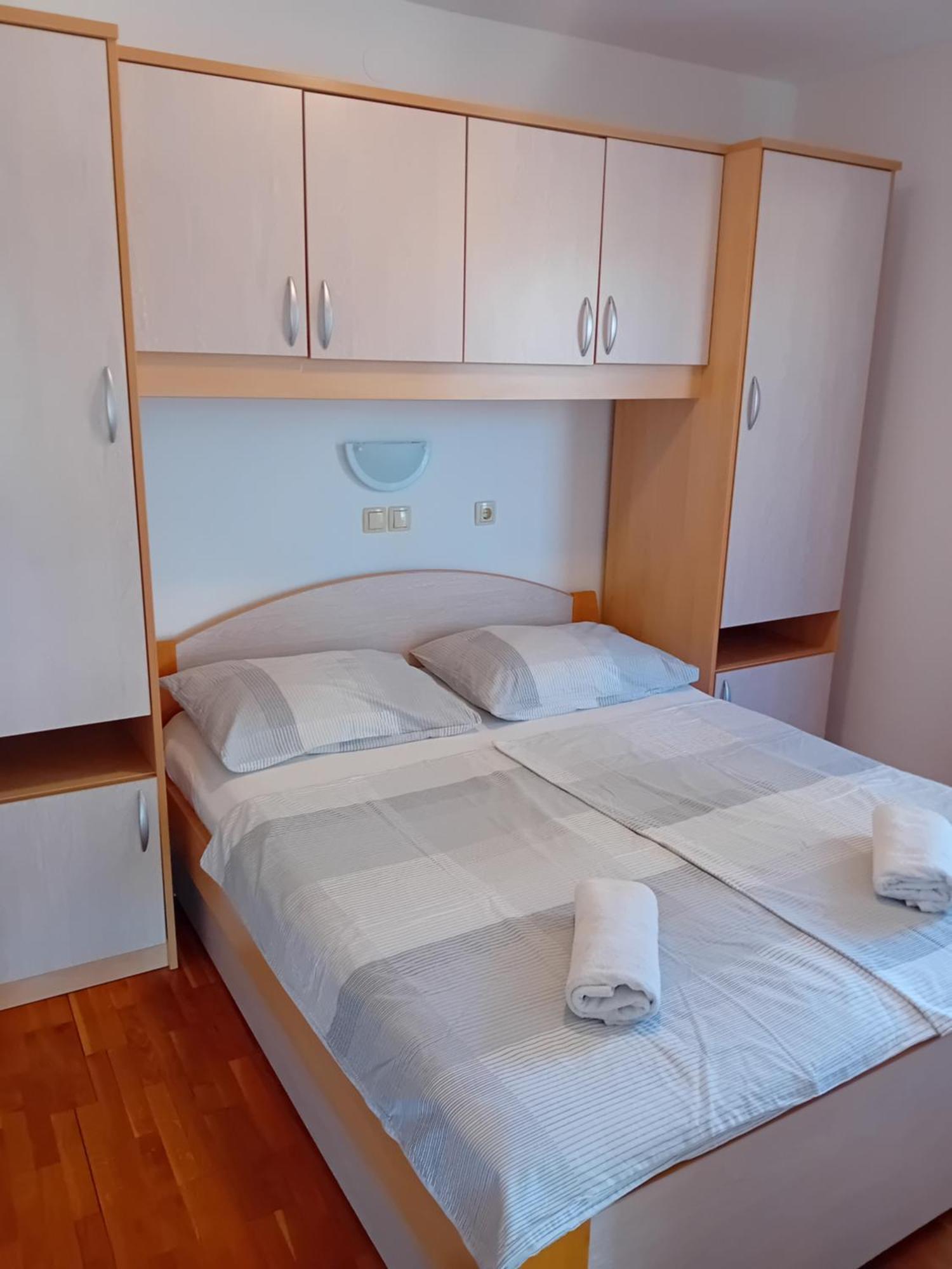 Apartmani Ana I Predrag Lopar Szoba fotó