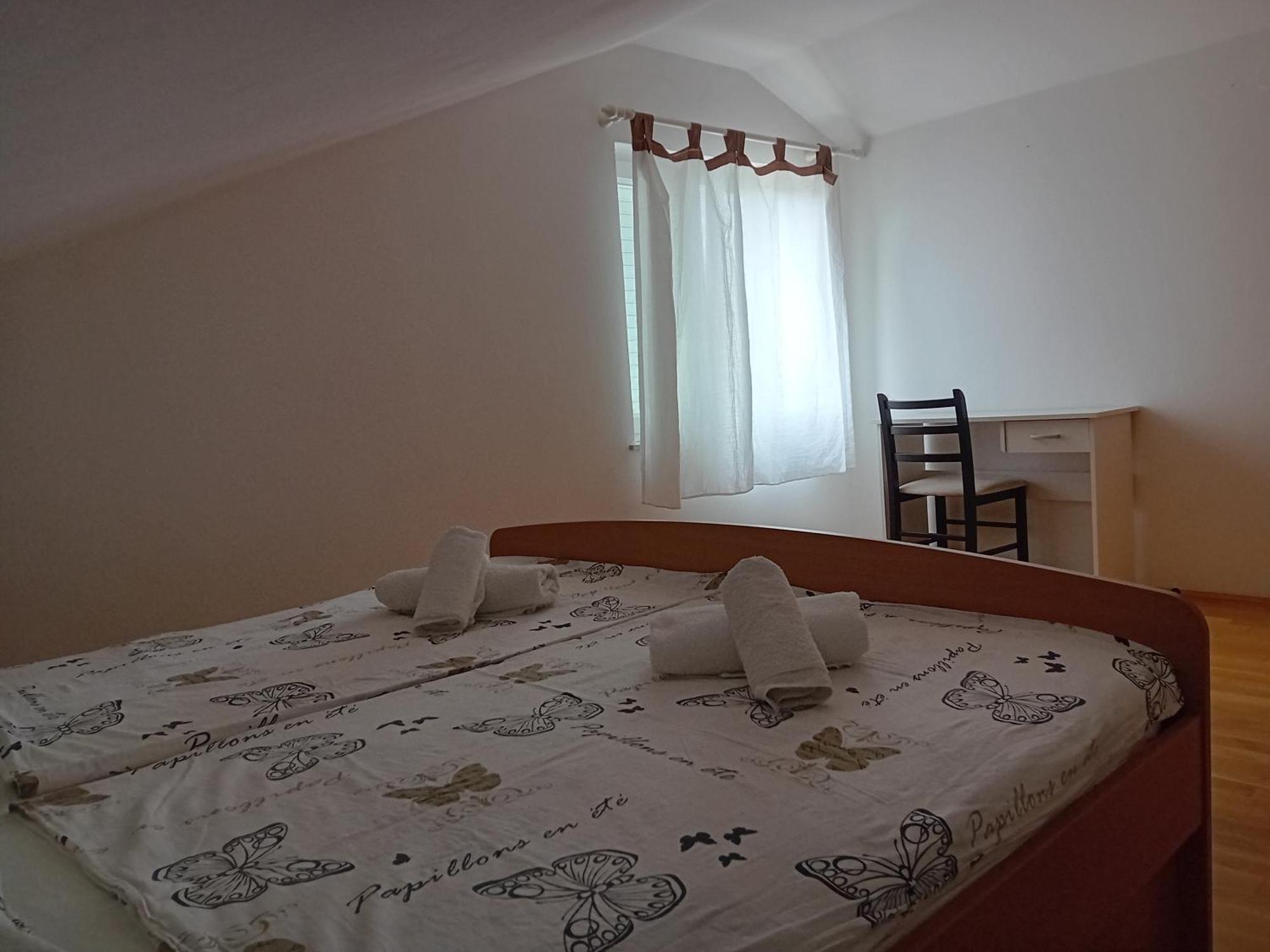 Apartmani Ana I Predrag Lopar Szoba fotó
